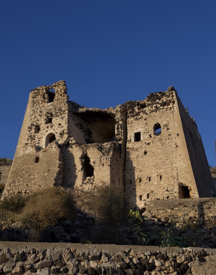 Portrait castle image